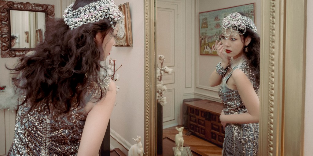 A Parisian Photoshoot: Embracing the In-Between Moments with Meera X Jiao