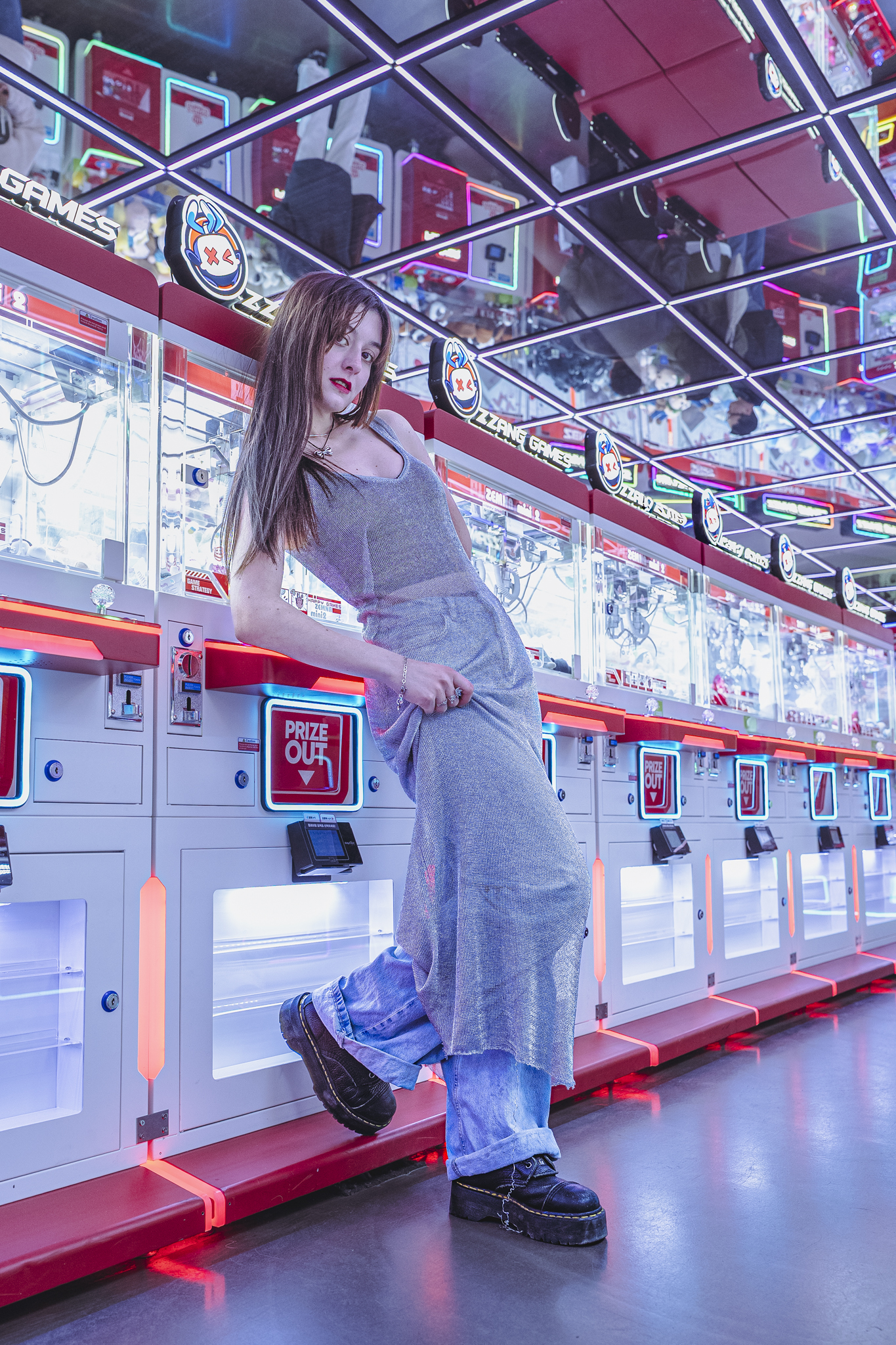 Clara Barbieri in Seoul | Design by Scott Braxton | Photography by Paul Tocatlian