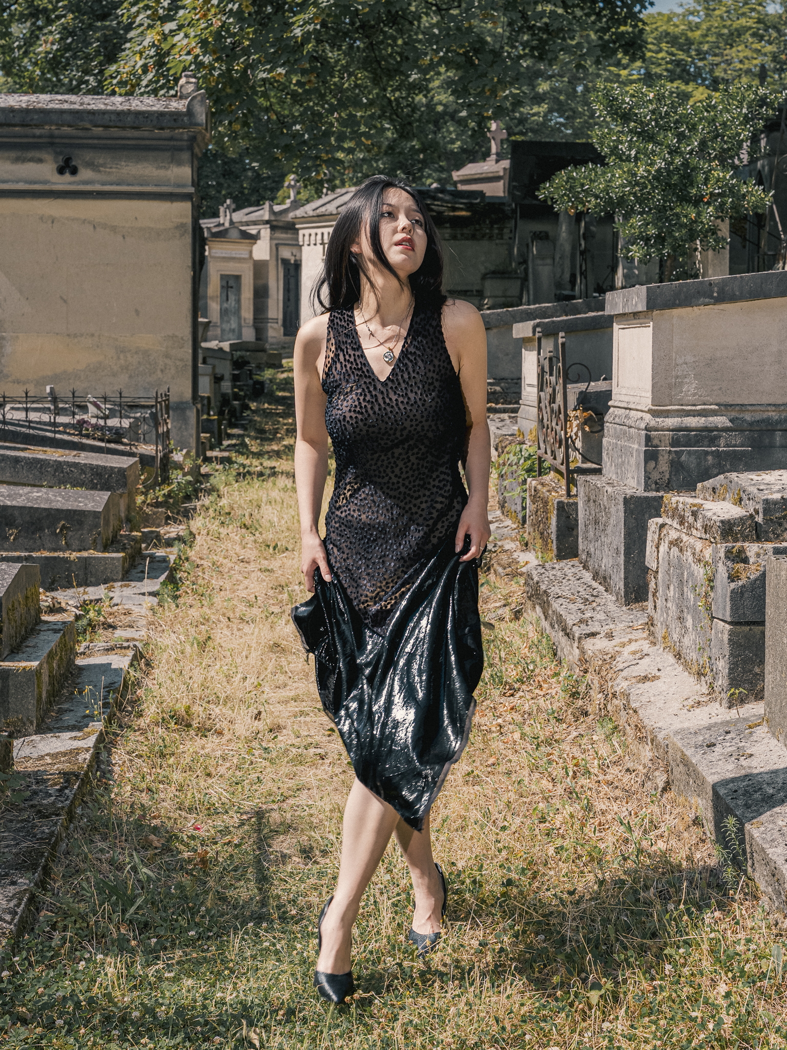 Meera X Jiao | Bach Mai | Le Cimetière du Père-Lachaise