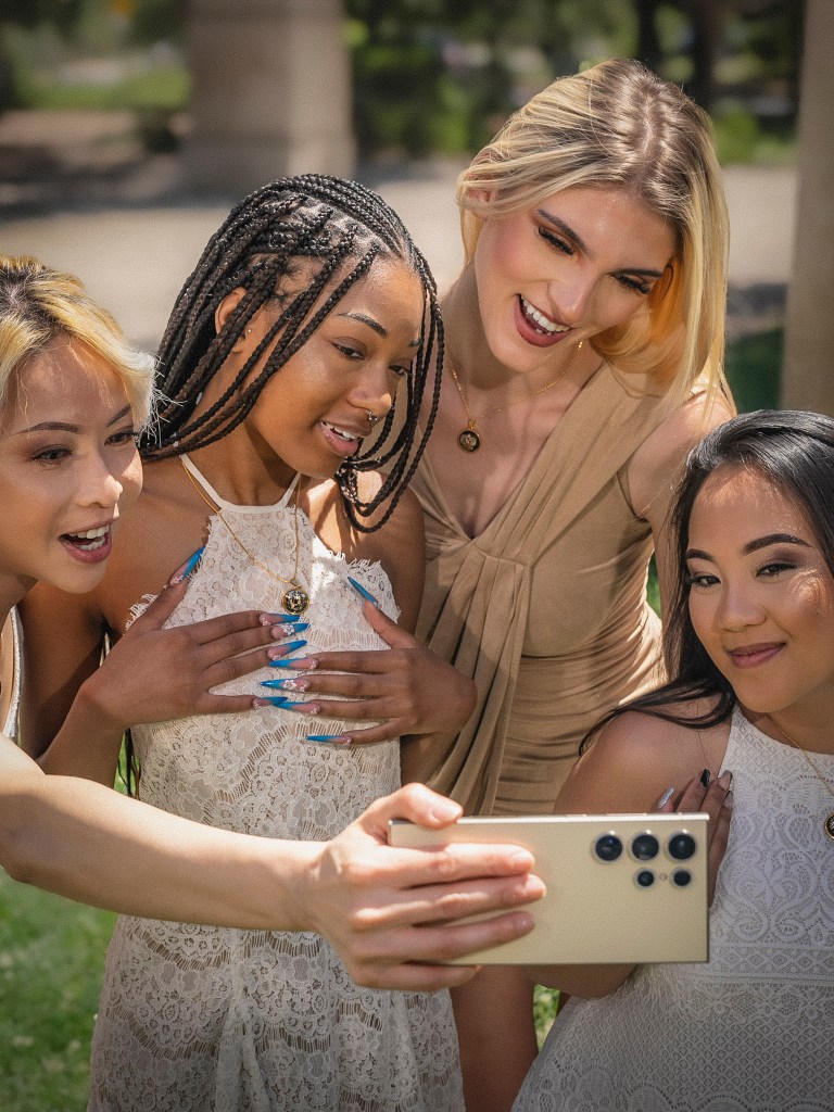 Lifestyle Product Showcase | Butones Jewelry | Palo Alto