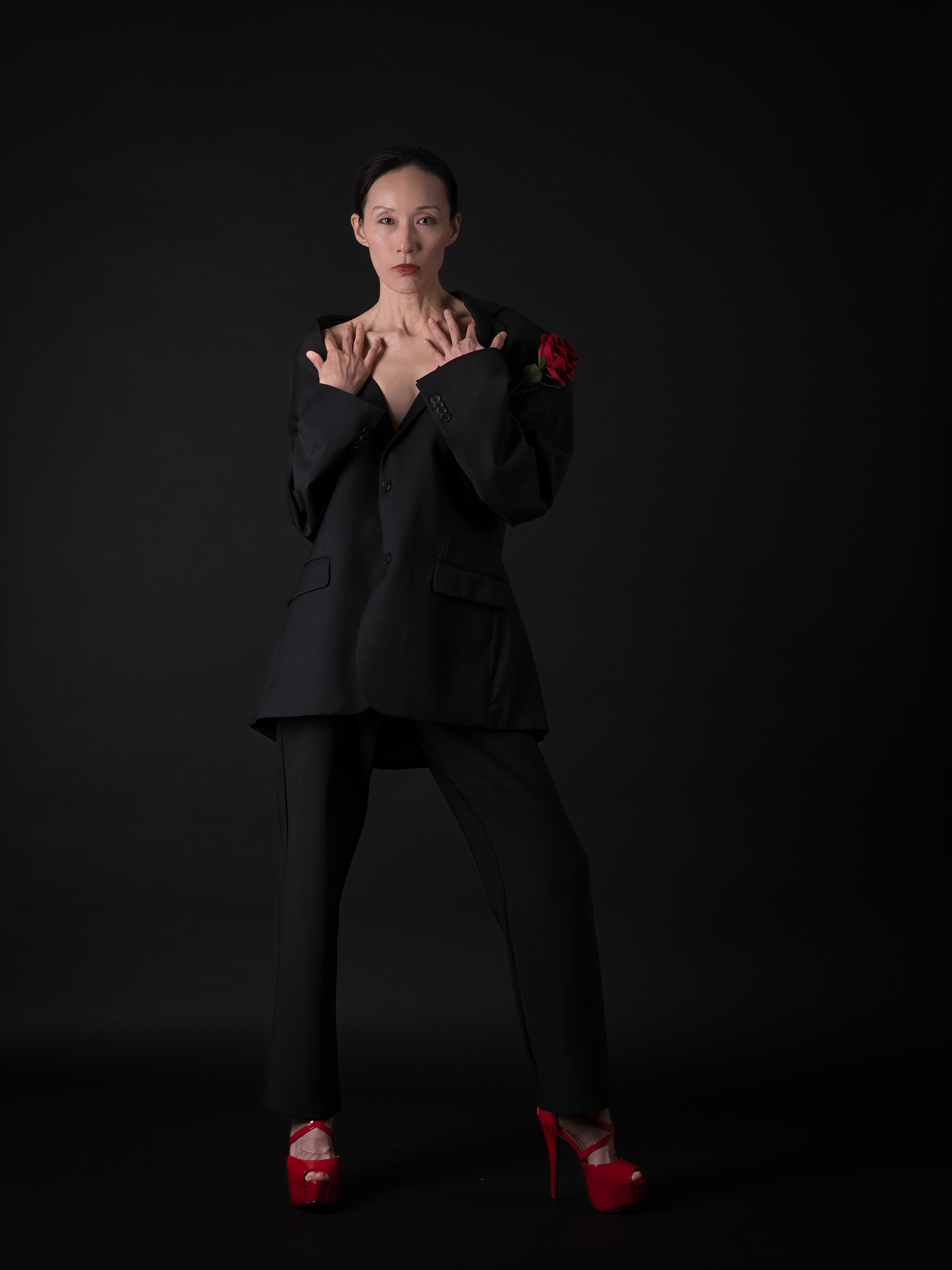 Jing Su | Performance Blurs Reality | Kisau Photography