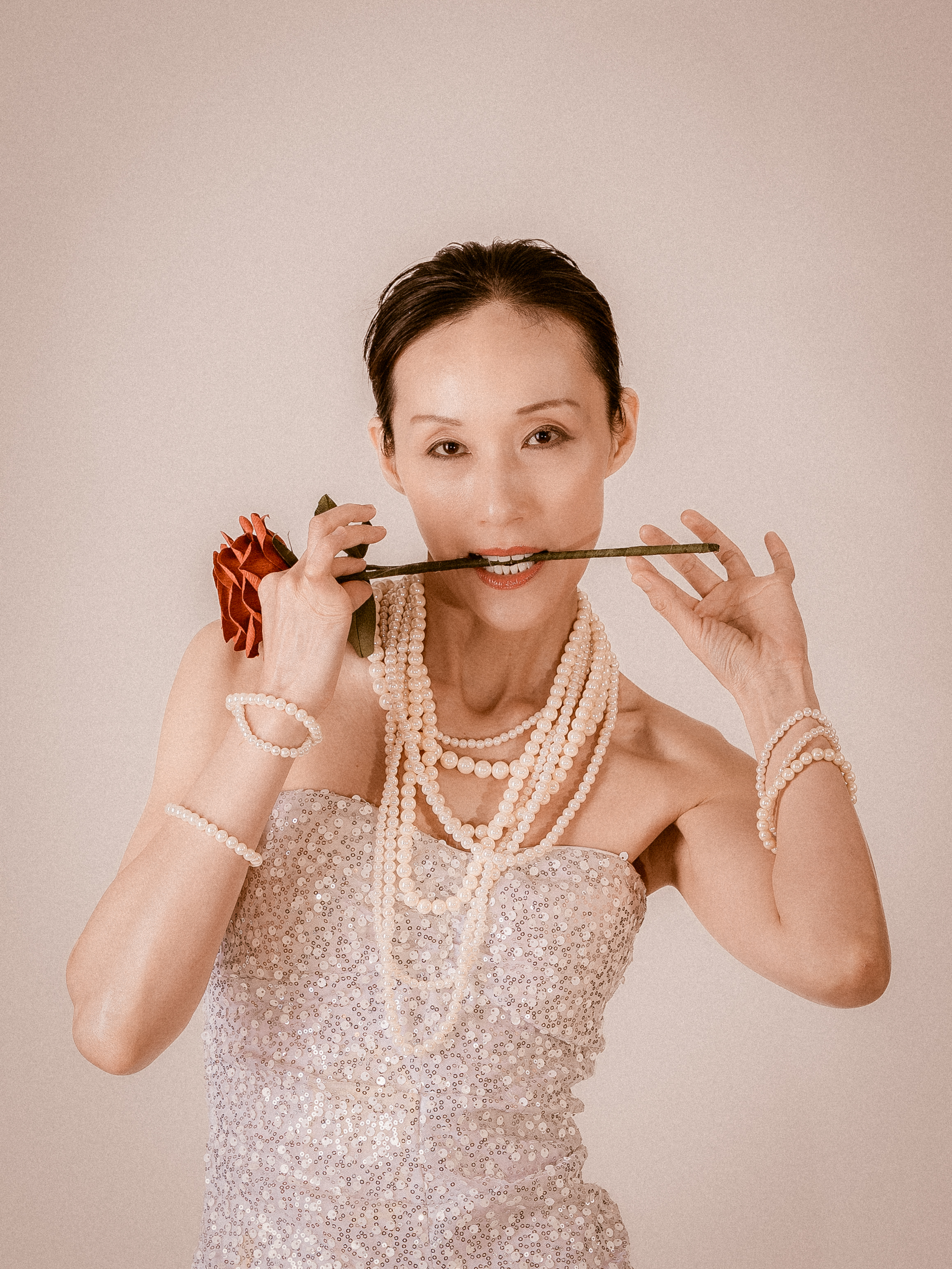 Jing Su | Performance Blurs Reality | Kisau Photography