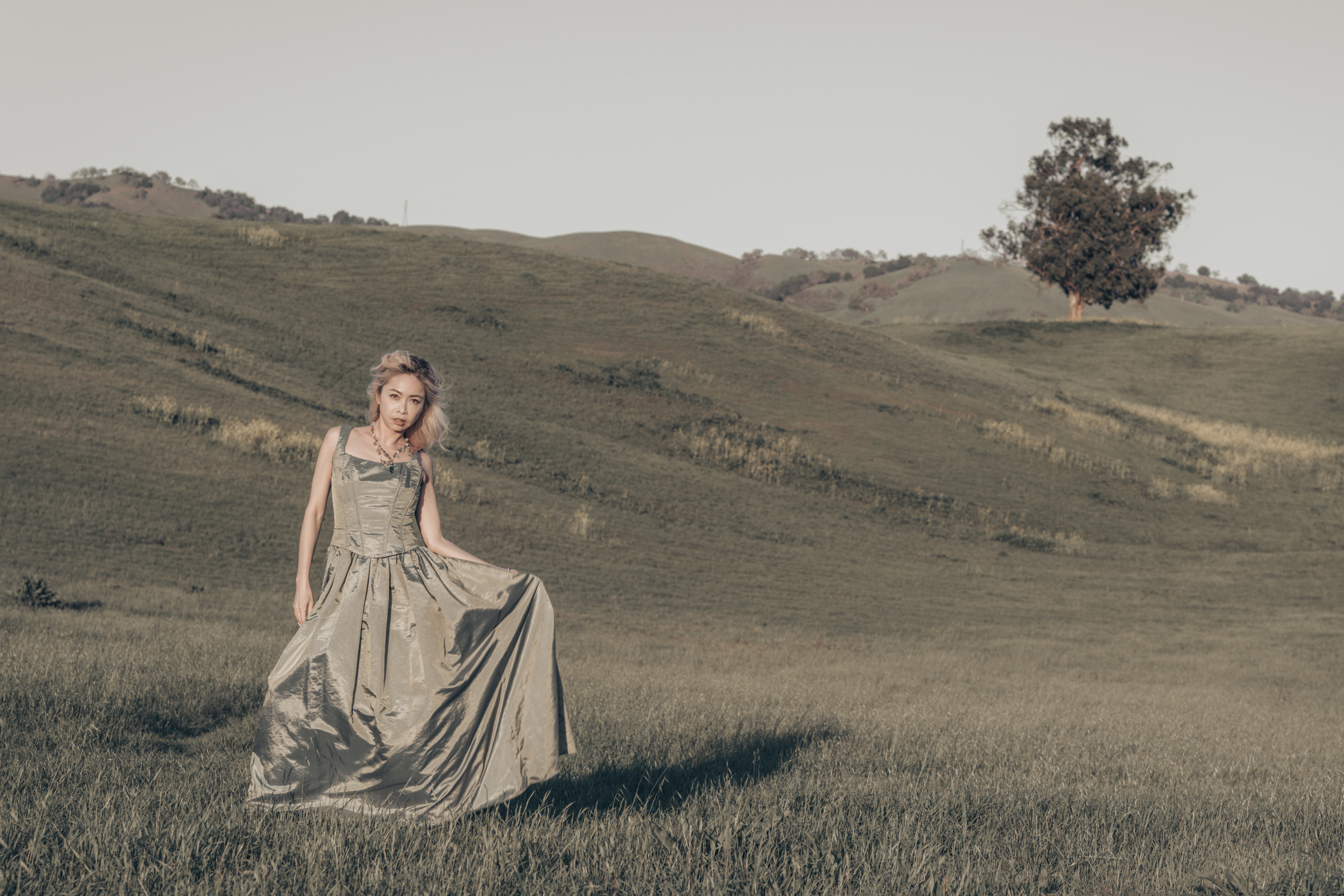 The Constellation in Her Hands | Stacy Huang | Kisau Photography