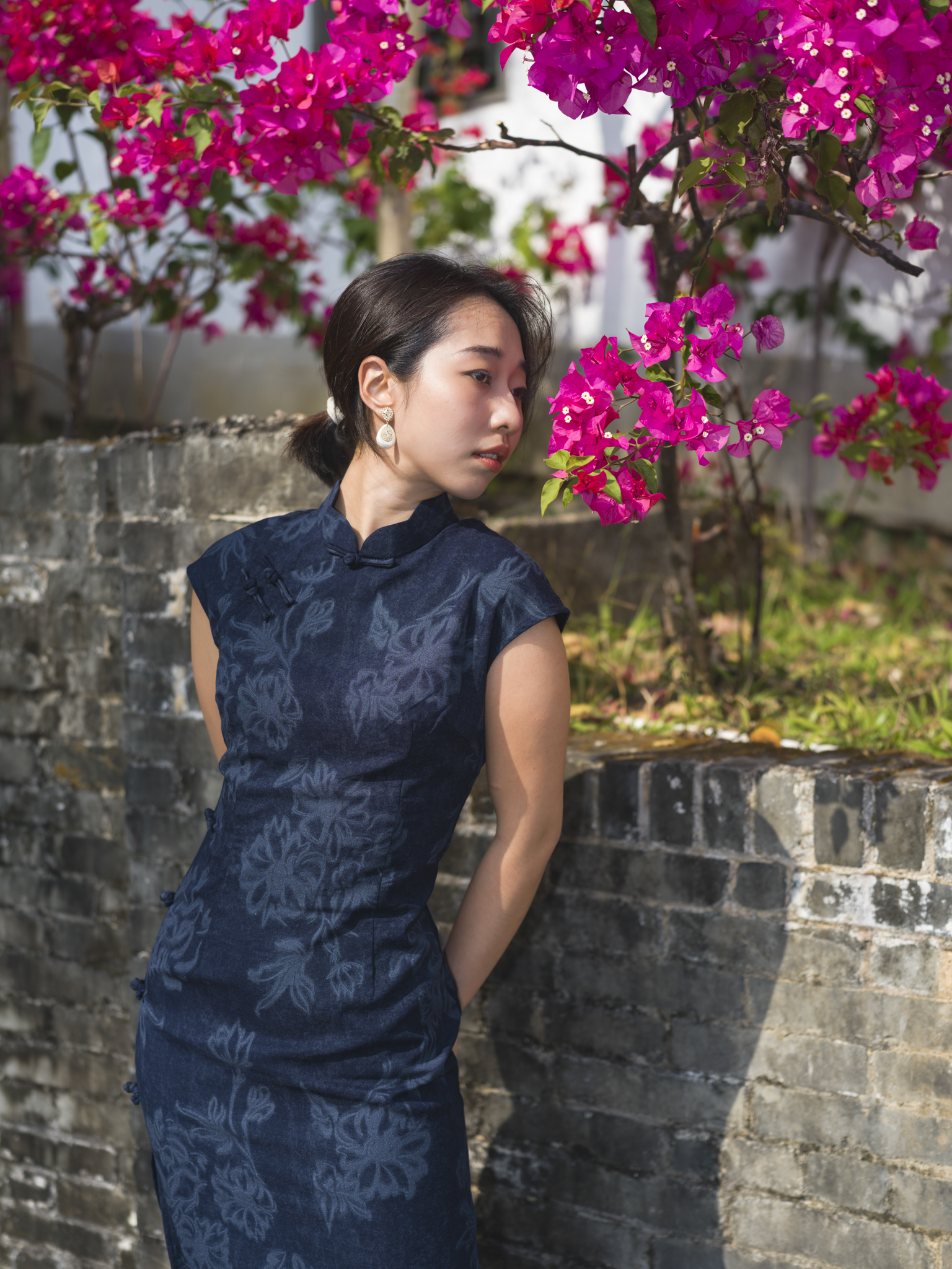 Chow | Kowloon Walled City Park | Hong Kong | Kisau Photography
