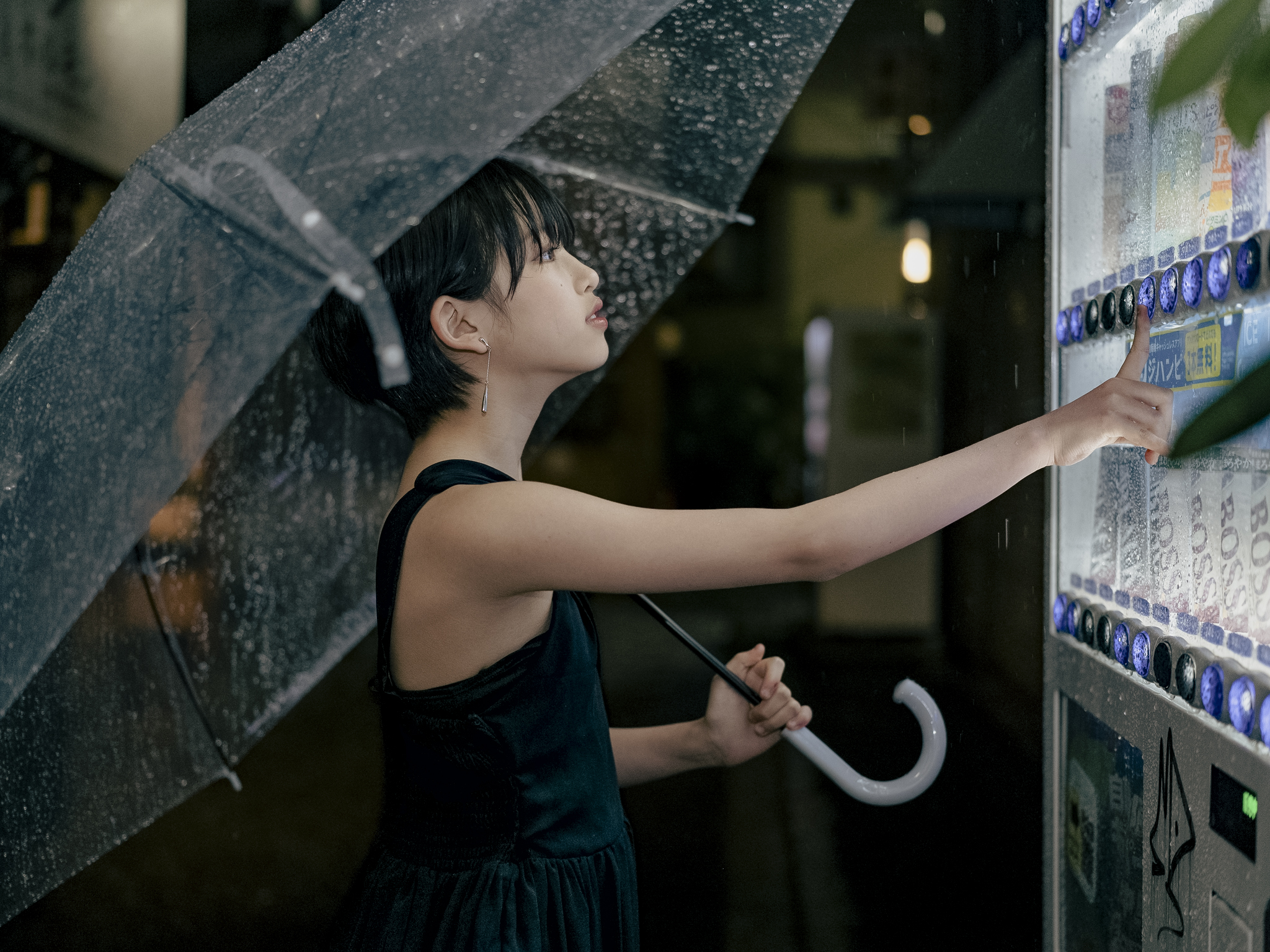 Hal in Osaka | Quiet Confidence Under City Lights | Kisau Photography